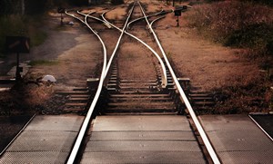 two train tracks diverging